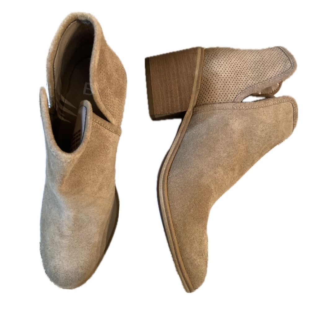 BP. Split Shaft Light Tan Suede Ankle Booties